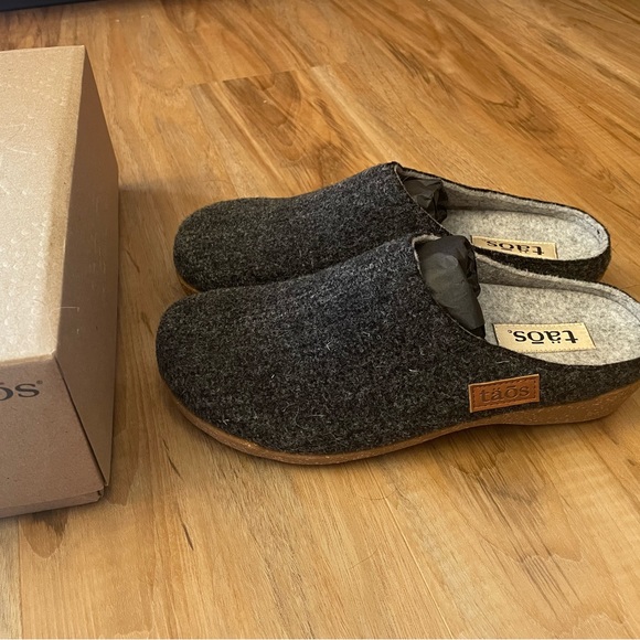 Taos Footwear Shoes New Taos Womens Woolley Shoes Clogs 4 Poshmark